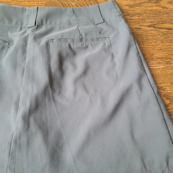 Nike golf skort with pockets women's size 10 gray - Picture 3 of 9